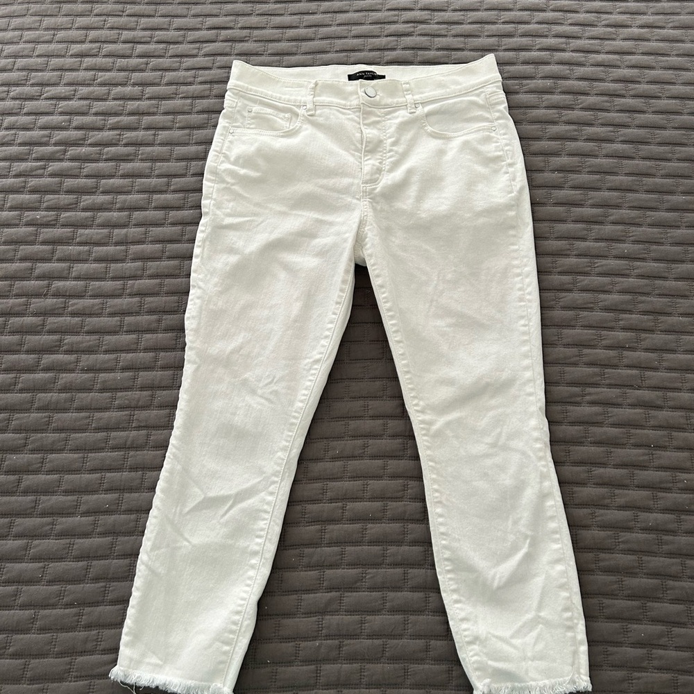Ann Taylor White Skinny Crop Jeans-Size 8 Petite